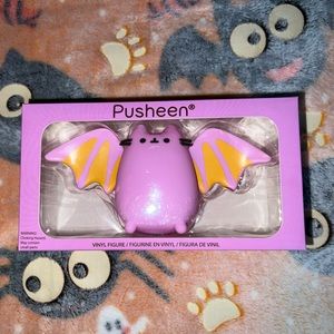 Rare Pusheen Bat Vinyl Figure🦇 🐈‍⬛
